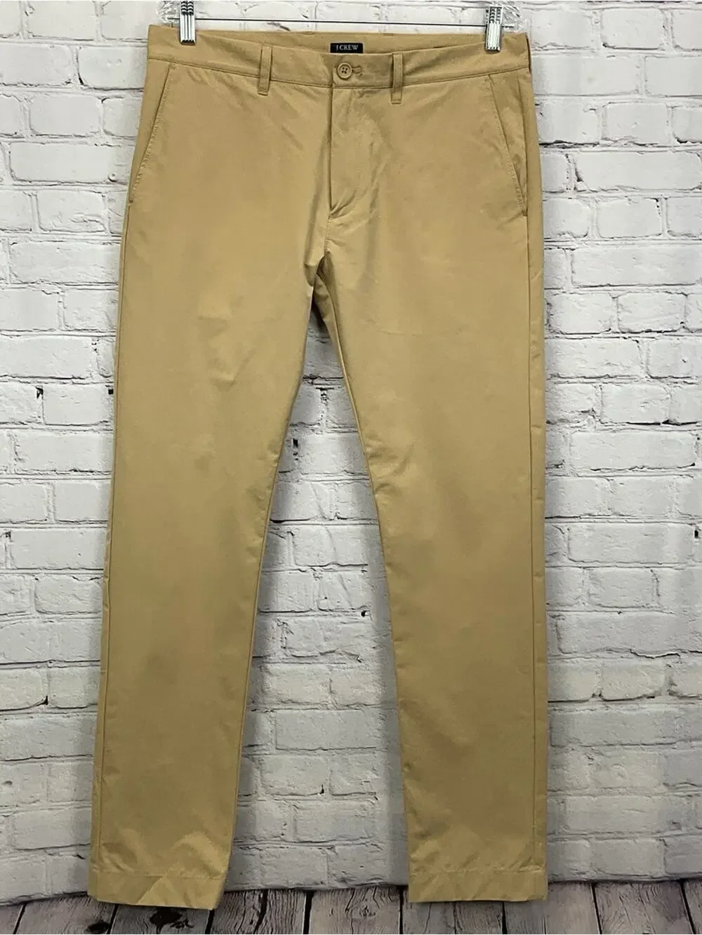 J. Crew Flex Pants Men's Size 32x32 Khaki Slim Fit Athleisure Sporty Vacation